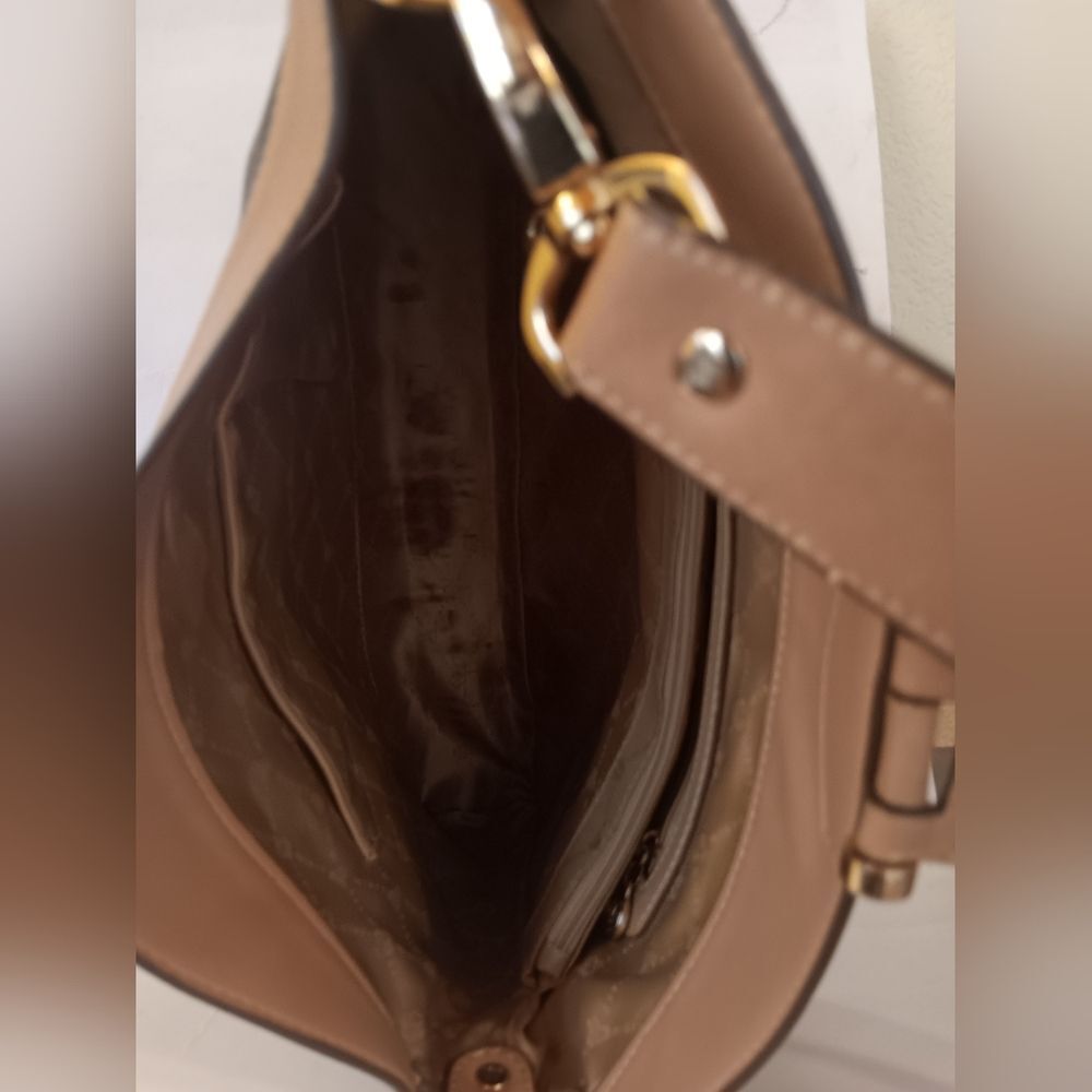 Misty Collection Signature Satchel - Picture 6 of 8